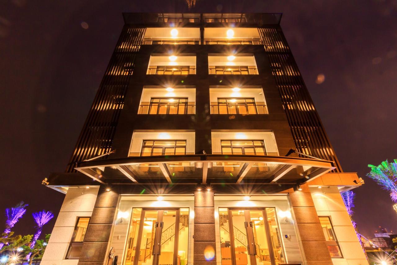 Urban Oasis Inn Luodong Exteriör bild